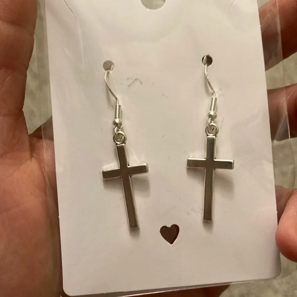 Cross earrings. - Picture 1 of 3